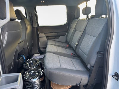 2026 Ford F-450SD XL DRW 4x4 / 6.7L HO Diesel / 8' Bed FLEET