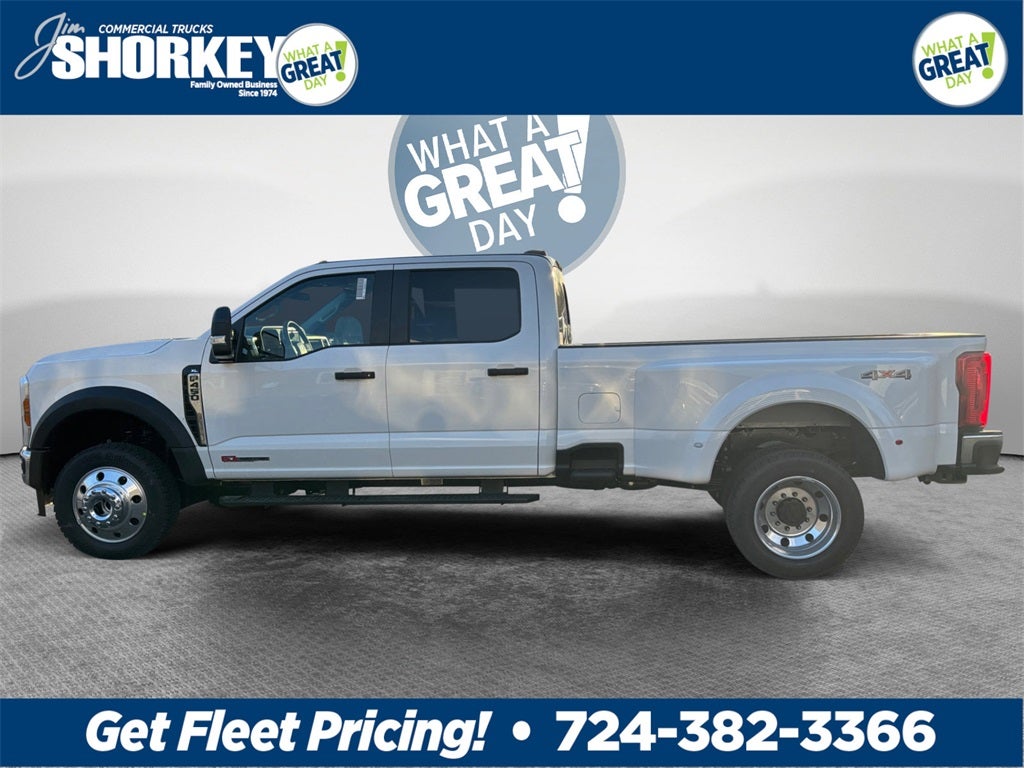 2026 Ford F-450SD XL DRW 4x4 / 6.7L HO Diesel / 8' Bed FLEET