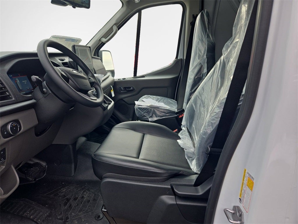 2026 Ford Transit-250 Base AWD / 3.5L V6 / 148" WB MR