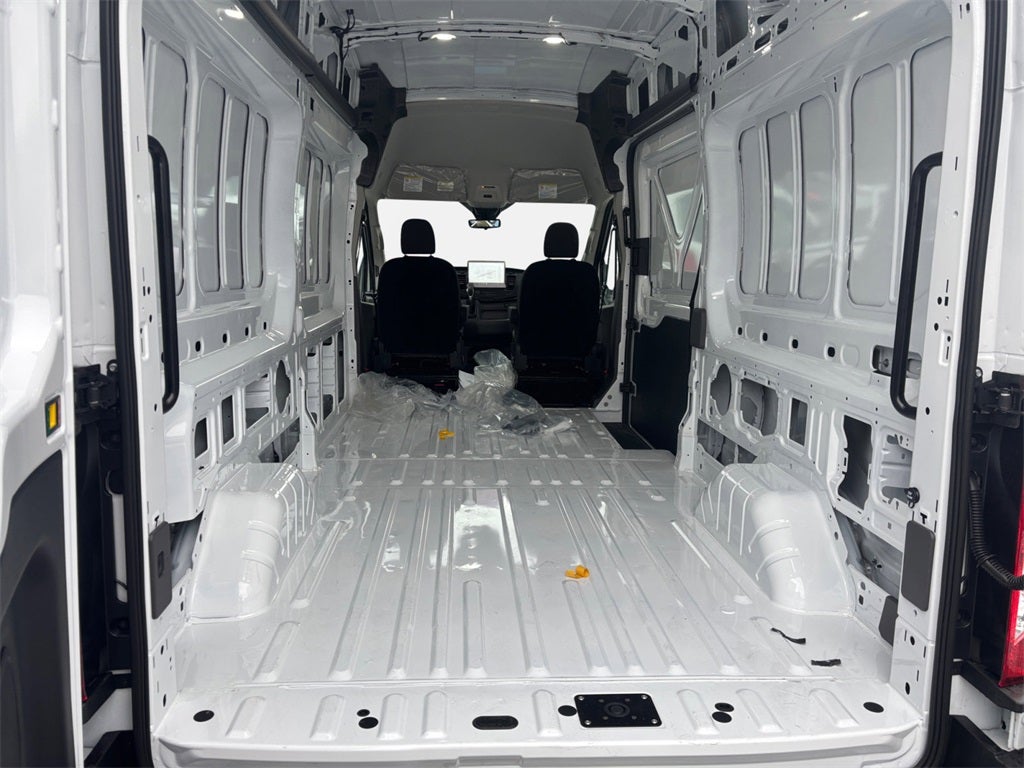 2026 Ford Transit-350 Base / 3.5L V6 / 148" WB HR