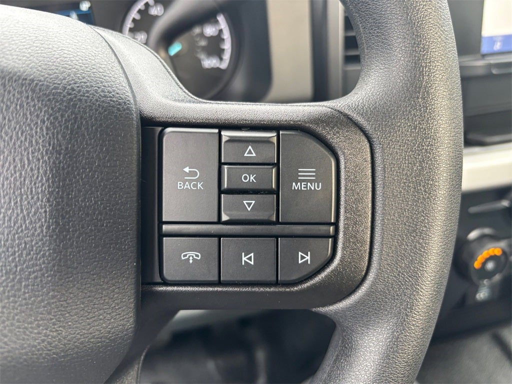 2026 Ford F-250SD XL 4x4 / 6.8L V8 / 8' Bed