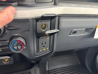 2026 Ford F-250SD XL 4x4 / 6.8L V8 / 8' Bed