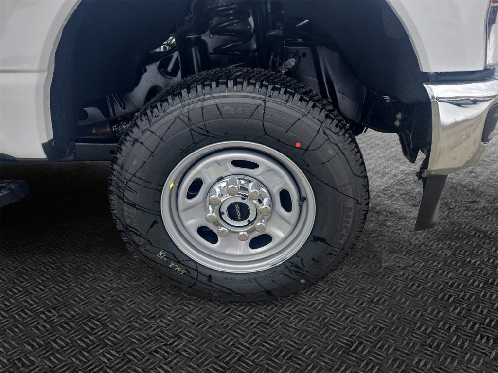 2026 Ford F-350SD XL 4x4 / 6.8L V8 / 8' Bed