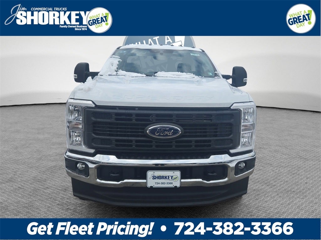 2026 Ford F-350SD XL 4x4 / 6.8L V8 / 8' Bed