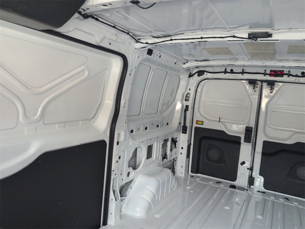 2026 Ford Transit-150 Base / 3.5L V6 / 130" WB LR