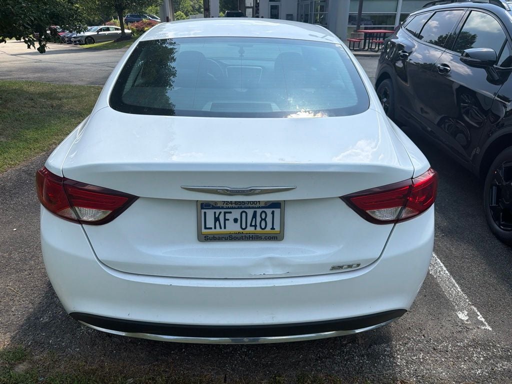2015 Chrysler 200 Limited