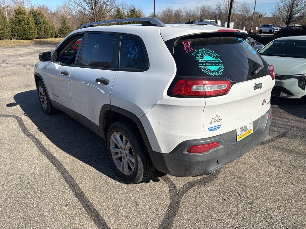 2015 Jeep Cherokee Sport
