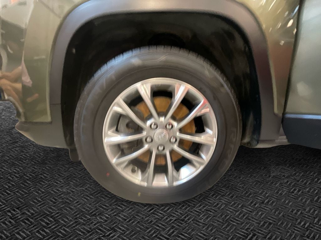 2020 Jeep Cherokee Base