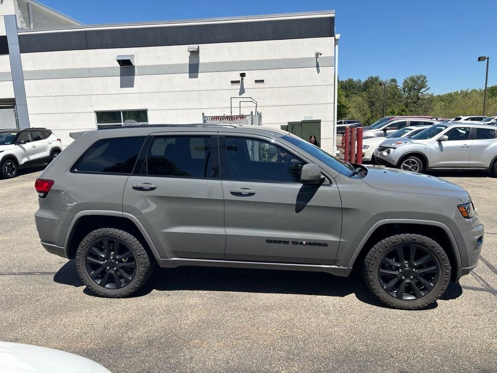2020 Jeep Grand Cherokee Altitude