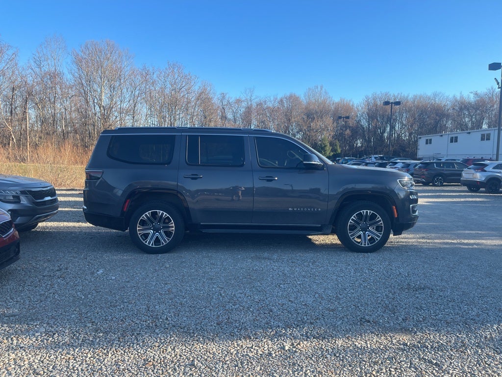 2023 Jeep Wagoneer Base