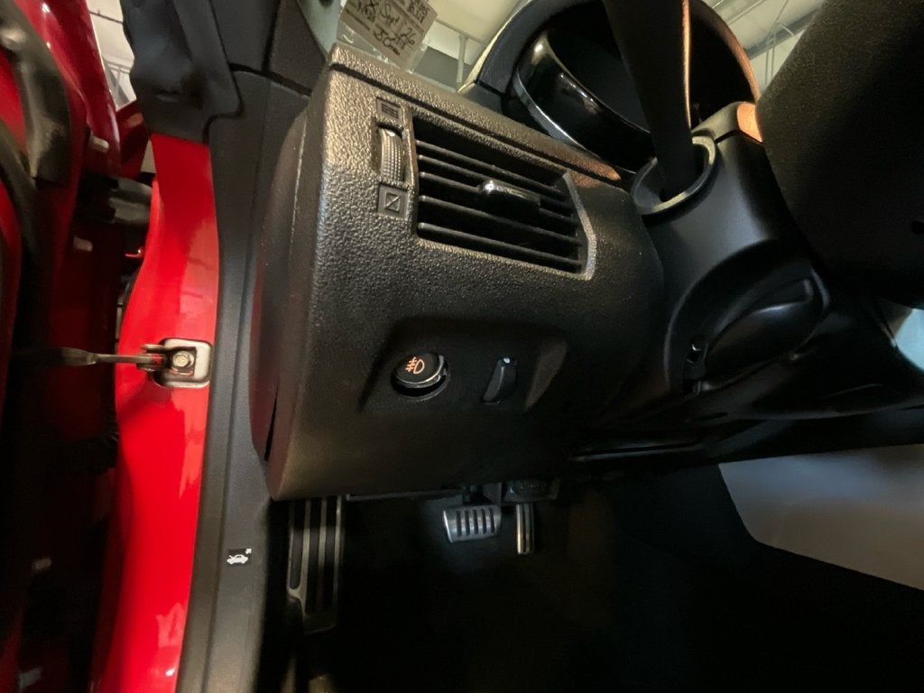 2007 Saturn Sky Base