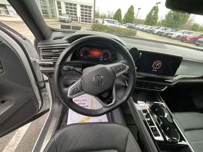 2025 Volkswagen Atlas Cross Sport 2.0T SEL R-Line Black