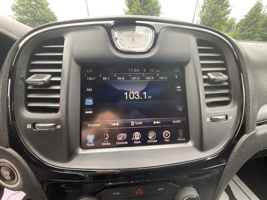 2016 Chrysler 300 S