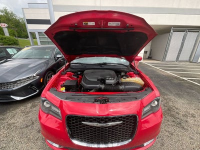 2016 Chrysler 300 S