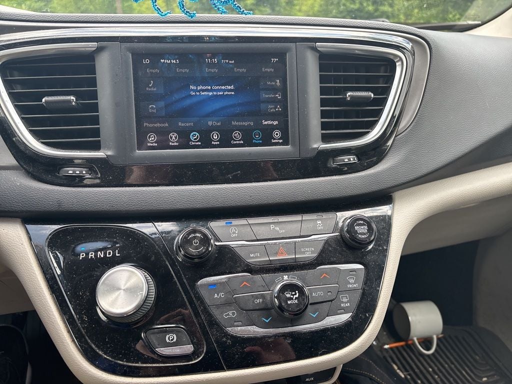 2020 Chrysler Pacifica Touring L