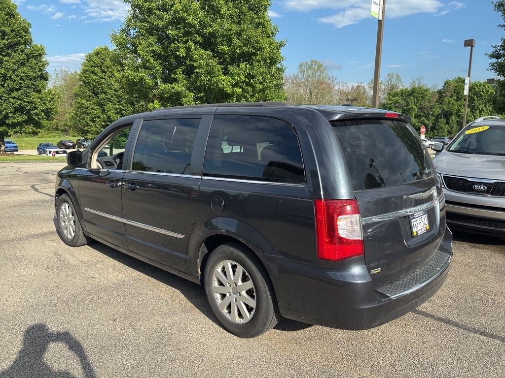 2014 Chrysler Town & Country Touring