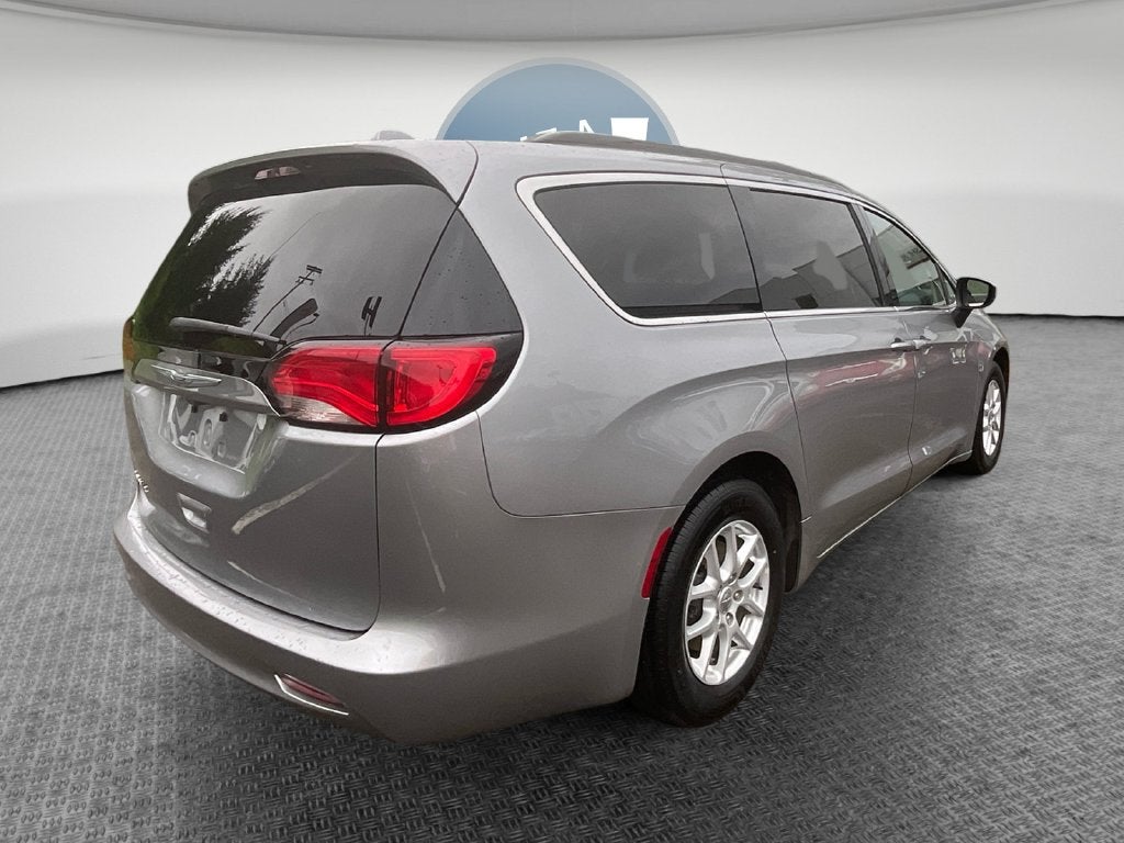 2020 Chrysler Voyager LXI
