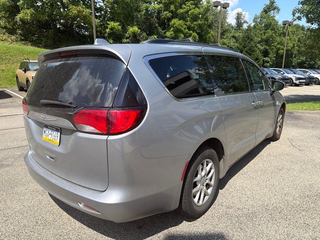 2020 Chrysler Voyager LXI