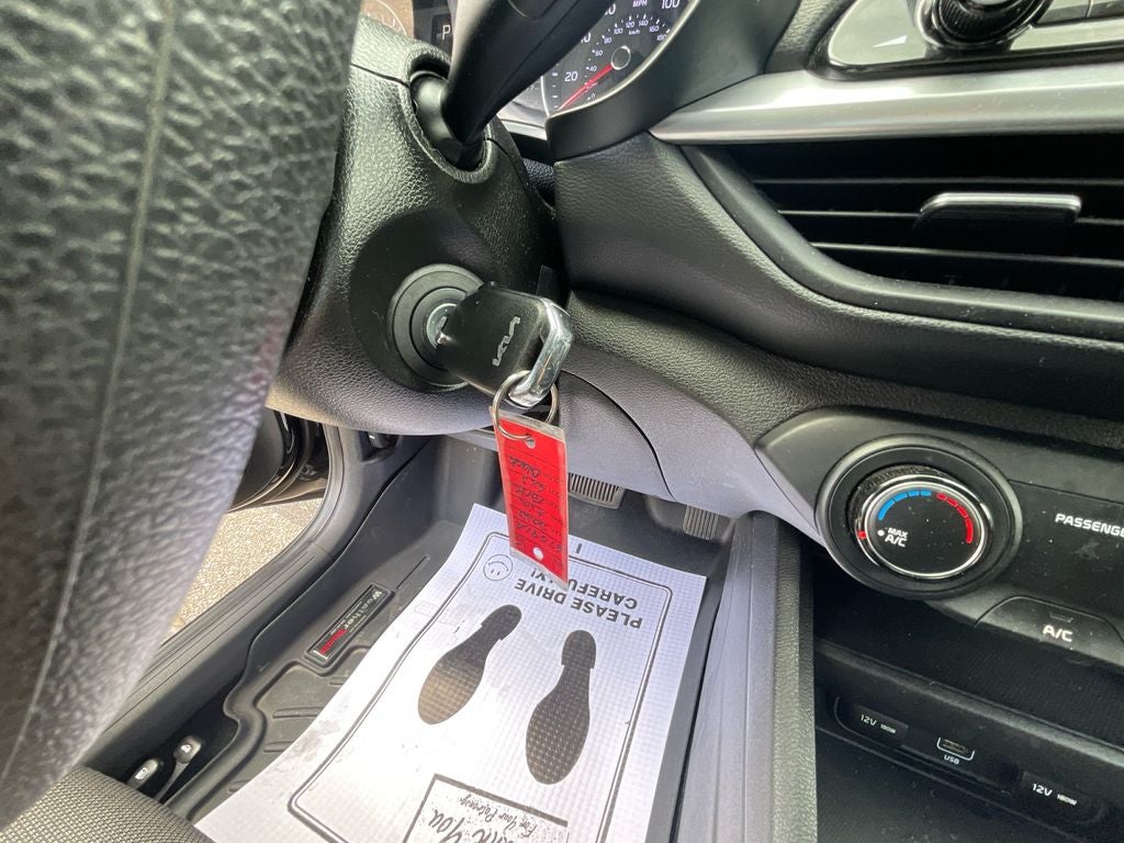 2023 Kia Forte LXS