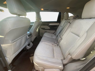 2014 Toyota Highlander LE V6