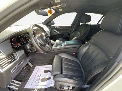2021 BMW X6 M50i