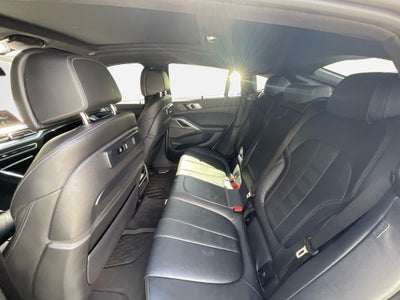 2021 BMW X6 M50i
