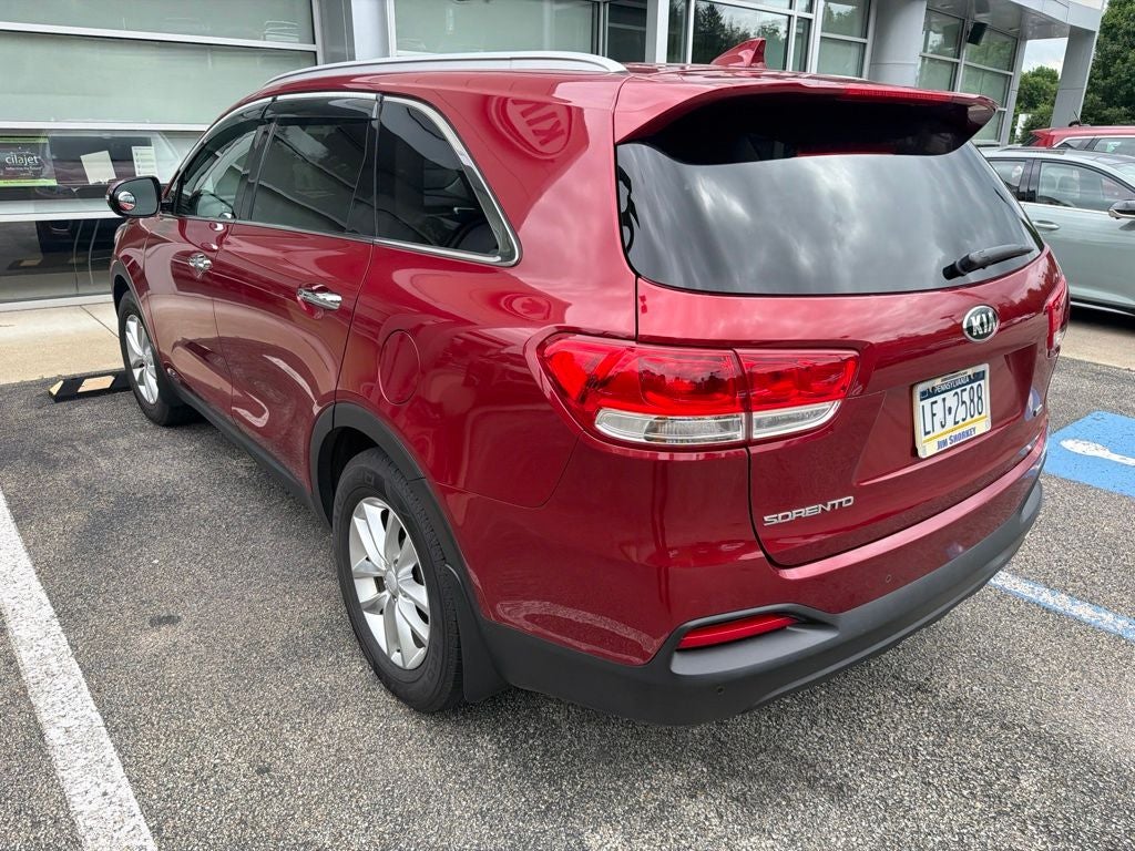 2016 Kia Sorento LX