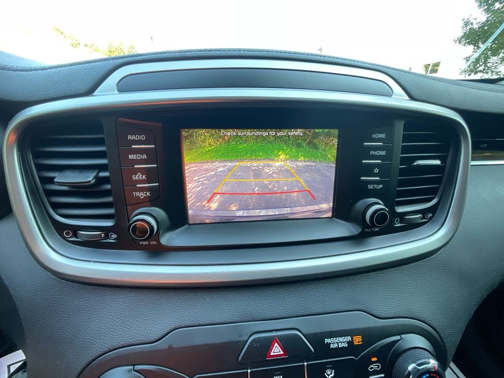 2020 Kia Sorento LX