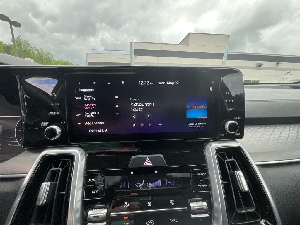 2022 Kia Sorento SX