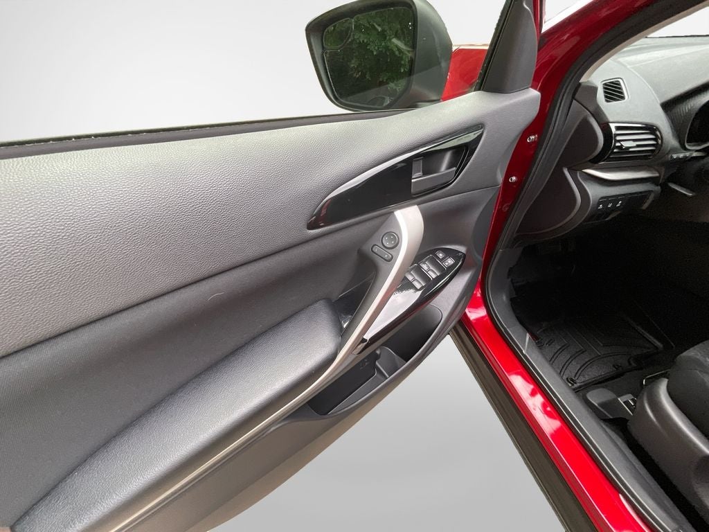 2023 Mitsubishi Eclipse Cross LE