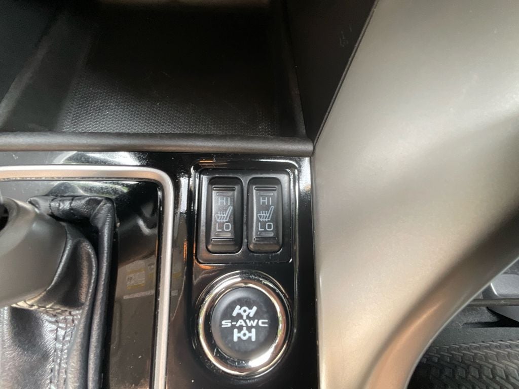 2023 Mitsubishi Eclipse Cross LE