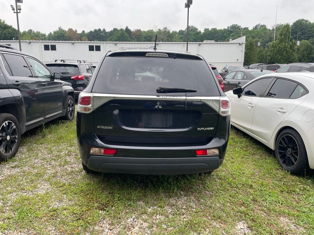 2014 Mitsubishi Outlander SE
