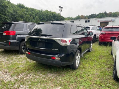 2014 Mitsubishi Outlander SE