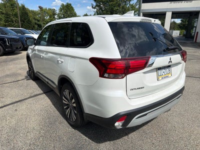 2020 Mitsubishi Outlander SE