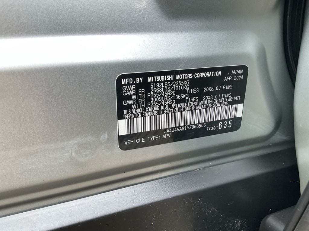 2024 Mitsubishi Outlander SE
