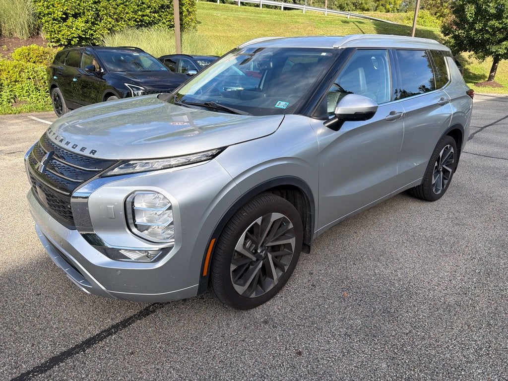 2022 Mitsubishi Outlander SEL