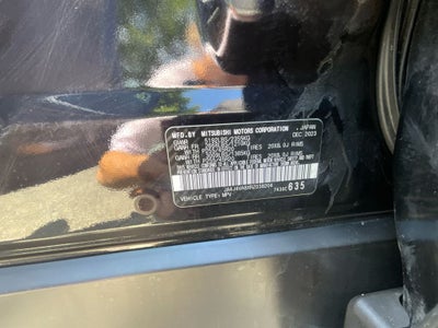 2024 Mitsubishi Outlander SE