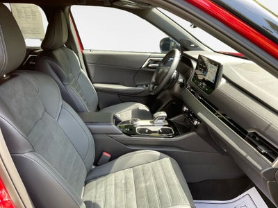 2026 Mitsubishi Outlander LE