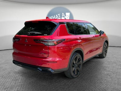 2026 Mitsubishi Outlander LE