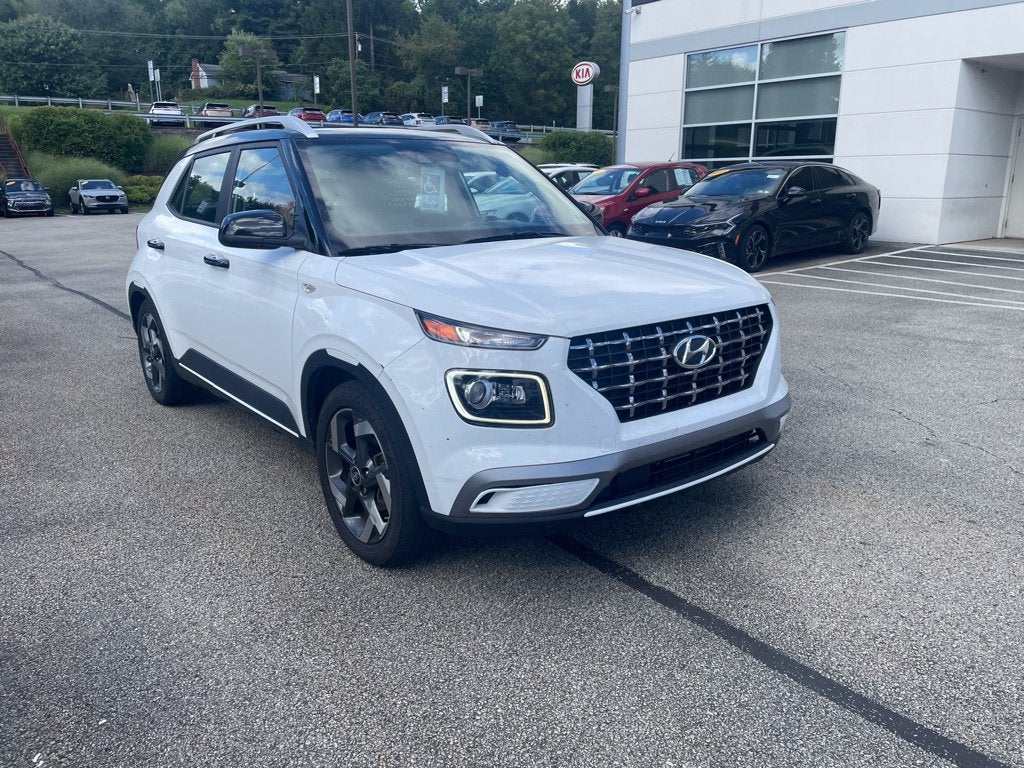 2022 Hyundai Venue Limited
