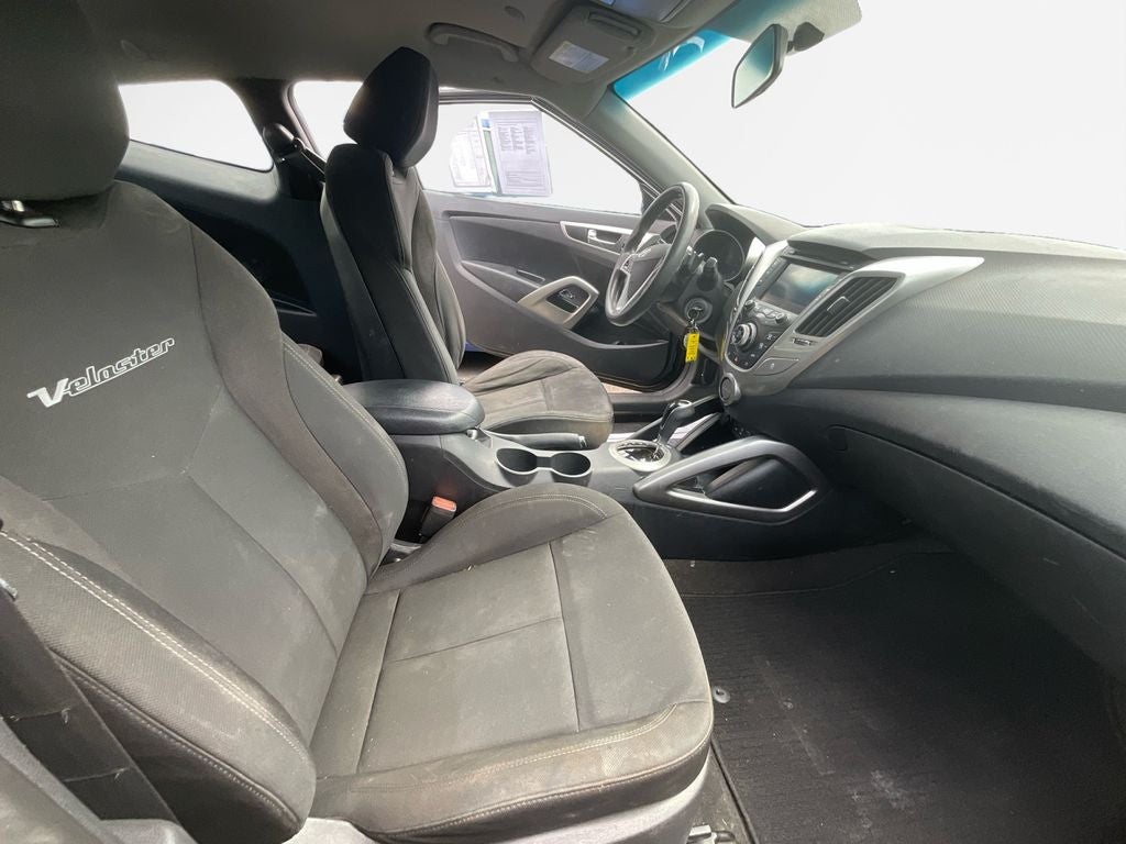 2016 Hyundai Veloster Base