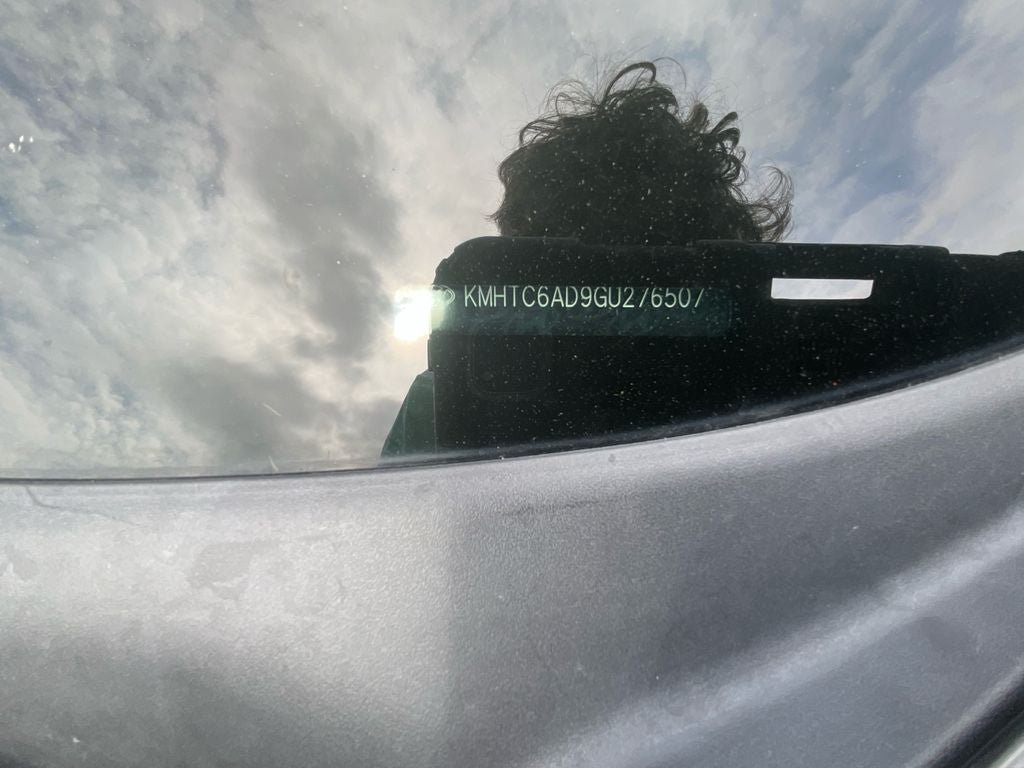 2016 Hyundai Veloster Base