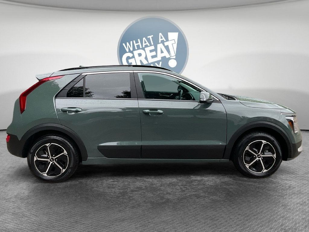2025 Kia Niro EX