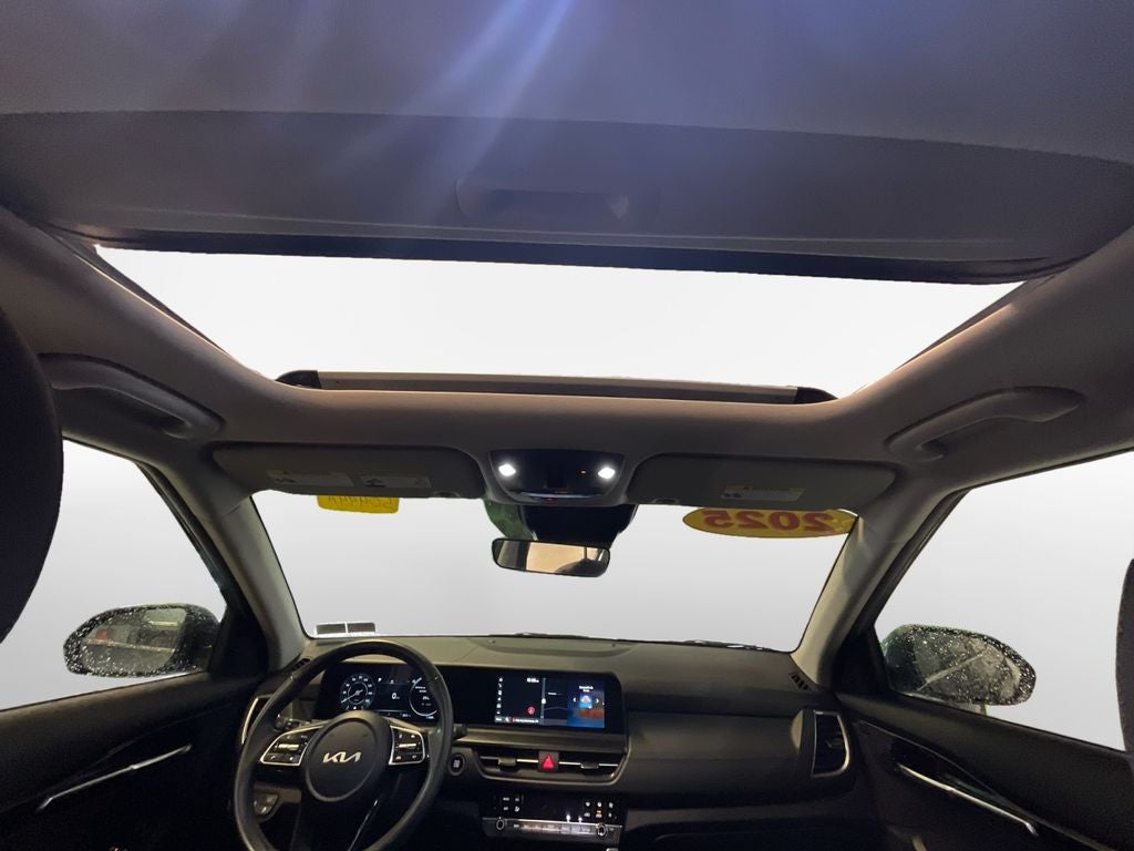 2025 Kia Seltos EX