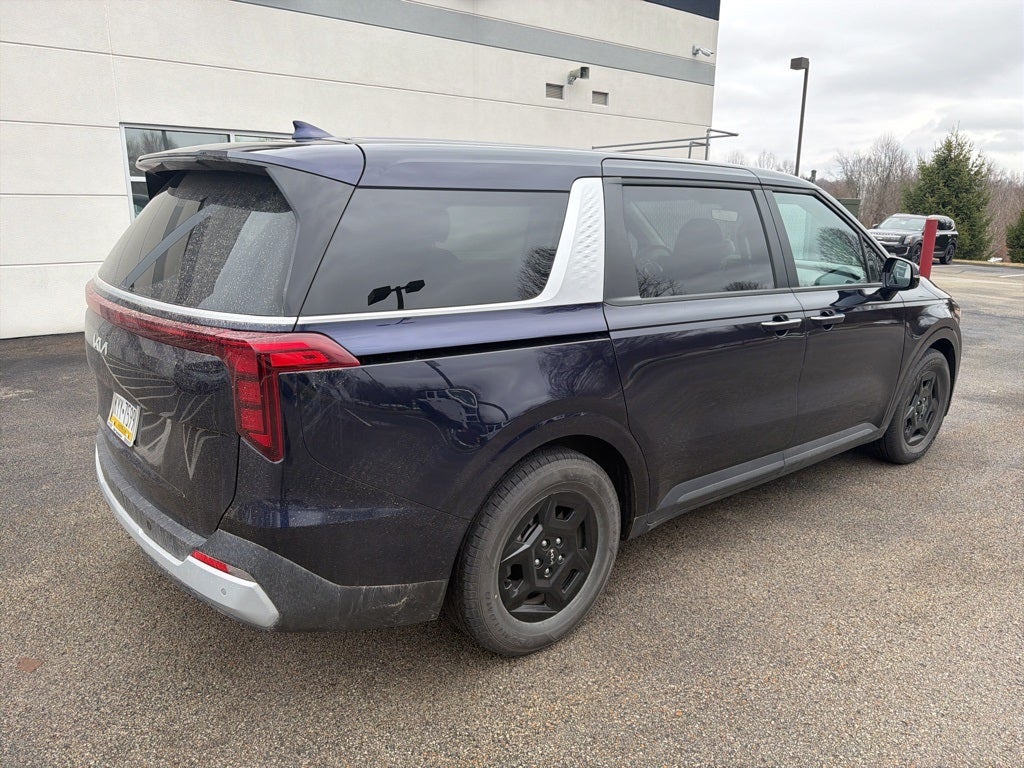 2025 Kia Carnival LXS
