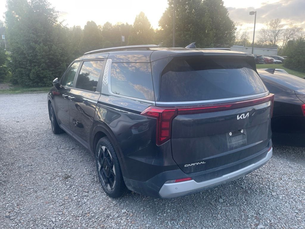 2025 Kia Carnival EX