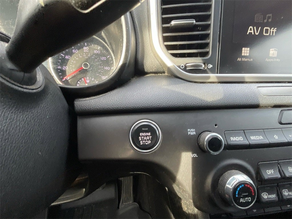 2022 Kia Sportage LX