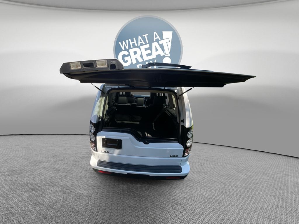 2015 Land Rover LR4 Base