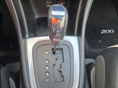 2012 Chrysler 200 Limited