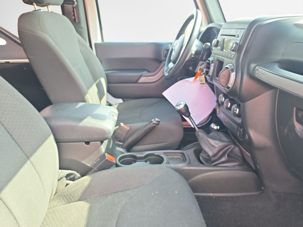 2017 Jeep Wrangler Willys Wheeler